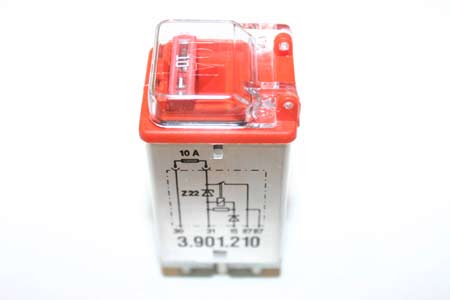 Mercedes W460 Overvoltage Protection Relay.