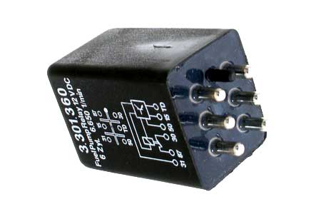 Mercedes W460 280GE Fuel Pump Relay.