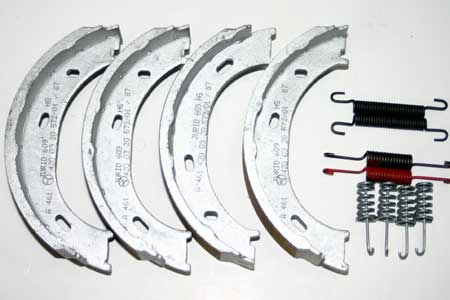 Mercedes G500 Parking Brake Shoes Kit.